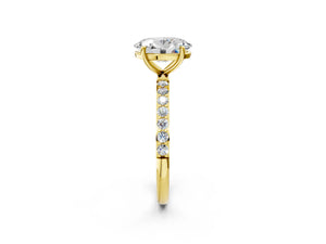 Yellow gold Oval Cut Diamond Pavé Band Solitaire Ring with Four-Prong Setting_44