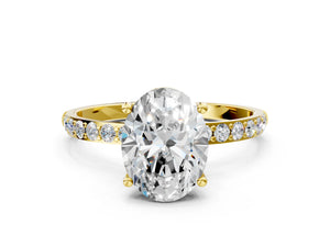 Yellow gold Oval Cut Diamond Pavé Band Solitaire Ring with Four-Prong Setting_54