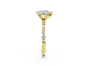 Yellow gold Pear Cut Diamond Pavé Band Solitaire Ring with Four-Prong Setting_20