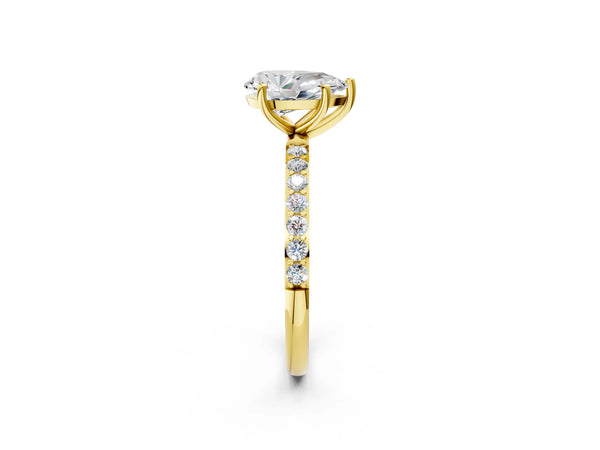 Yellow gold Pear Cut Diamond Pavé Band Solitaire Ring with Four-Prong Setting_74