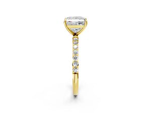 Yellow gold Princess Cut Diamond Pavé Band Solitaire Ring with Four-Prong Setting_104
