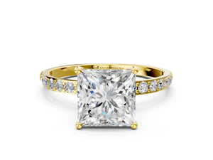 Yellow gold Princess Cut Diamond Pavé Band Solitaire Ring with Four-Prong Setting_42