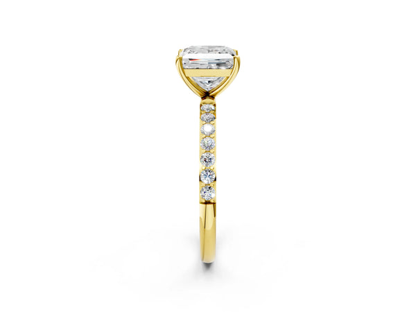 Yellow gold Princess Cut Diamond Pavé Band Solitaire Ring with Four-Prong Setting_56