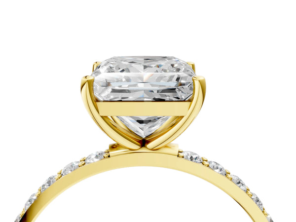 Yellow gold Princess Cut Diamond Pavé Band Solitaire Ring with Four-Prong Setting_58