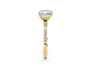 Yellow gold Princess Cut Diamond Pavé Band Solitaire Ring with Four-Prong Setting_86