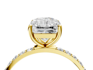 Yellow gold Radiant Cut Diamond Pavé Band Solitaire Ring with Four-Prong Setting_22
