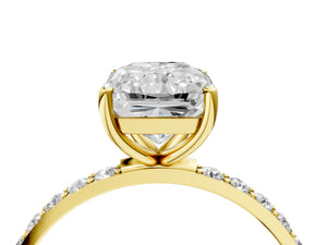 Yellow gold Radiant Cut Diamond Pavé Band Solitaire Ring with Four-Prong Setting_88