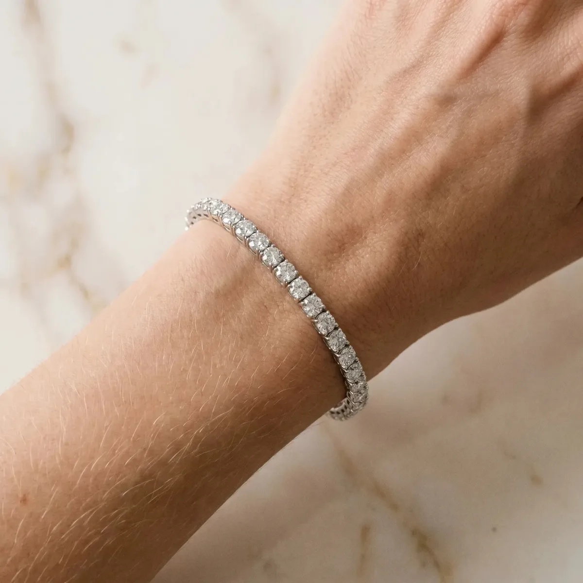 Round Diamond Tennis Bracelet with Prong Setting White gold