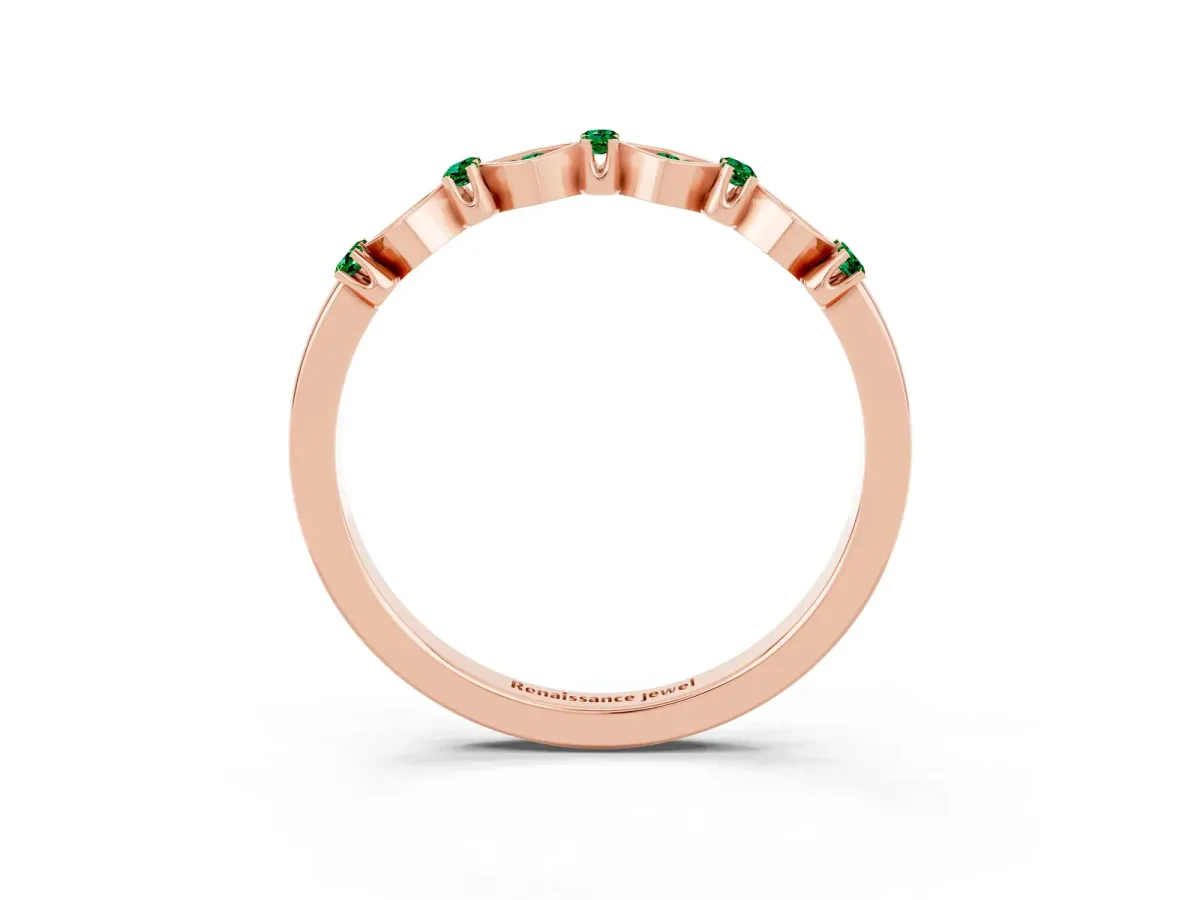 Pavé Cushion Emerald Cluster Eternity Band with Prong Setting Rose gold