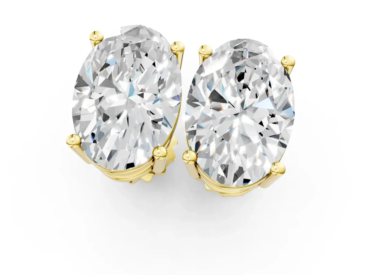 Oval Cut Diamond Stud Earrings Yellow gold
