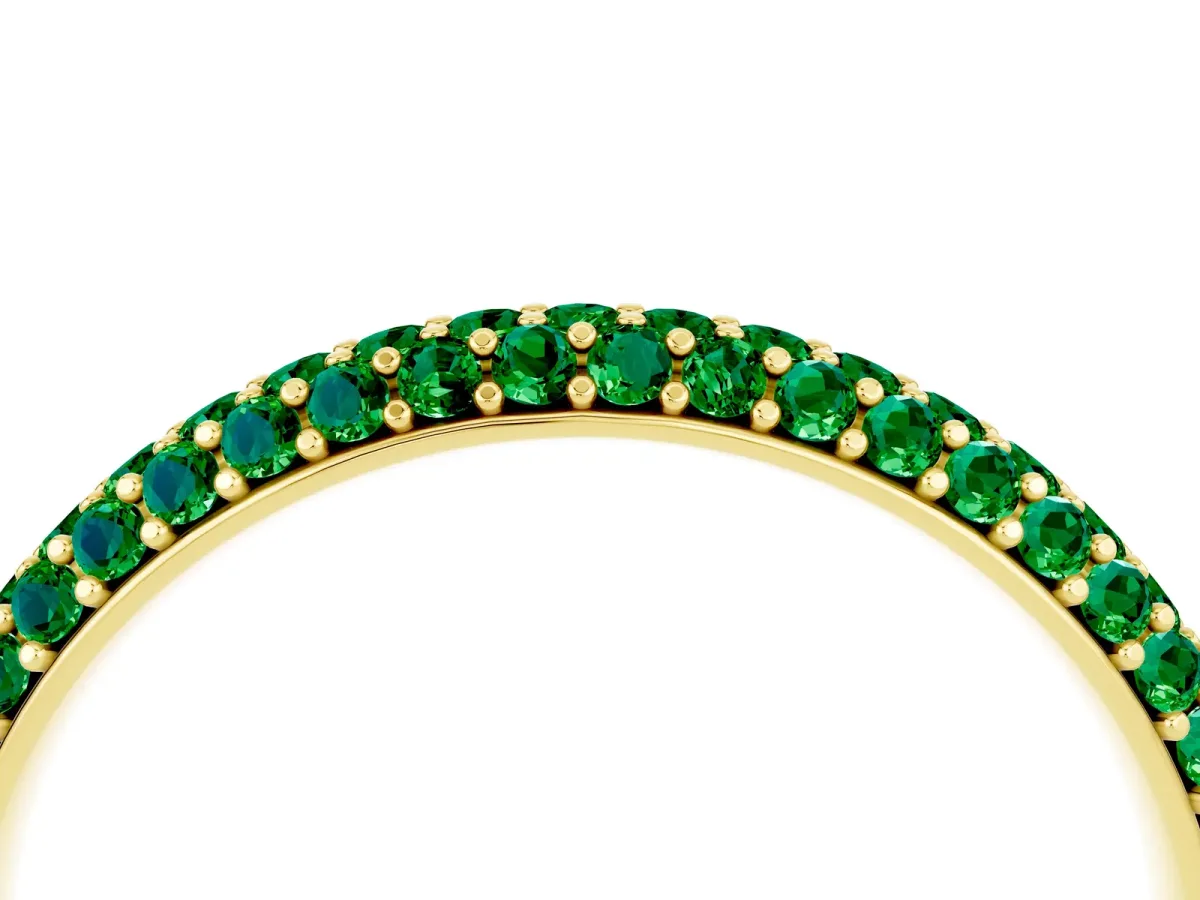 Round Emerald Pavé Eternity Band with Shared Prong Setting Yellow gold
