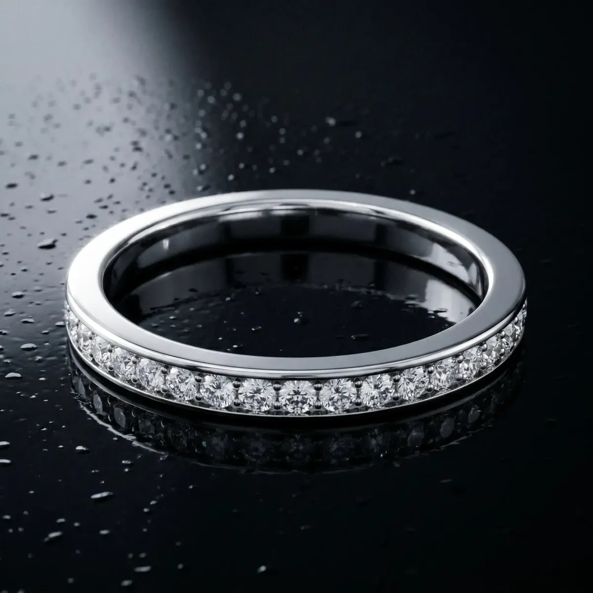 Round Diamond Pavé Set Half-Eternity Band White gold
