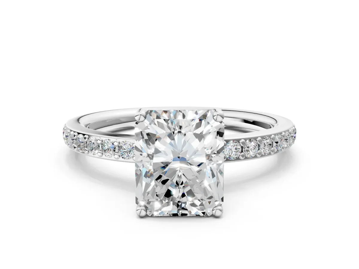 Radiant Cut Cut Diamond Pavé Band Ring with Four-Prong Setting Platinum