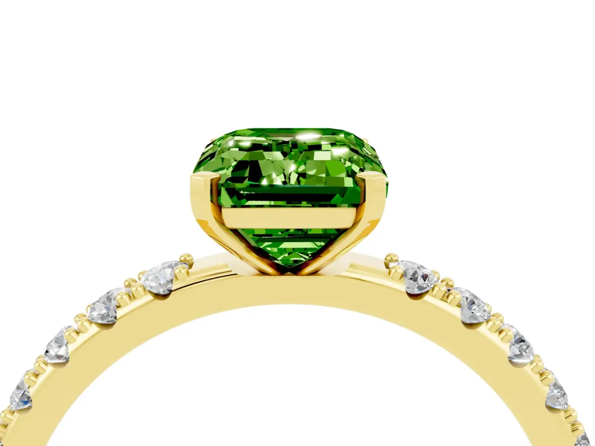 Emerald Cut Peridot Solitaire Pavé Band with Four-Prong Setting Yellow gold