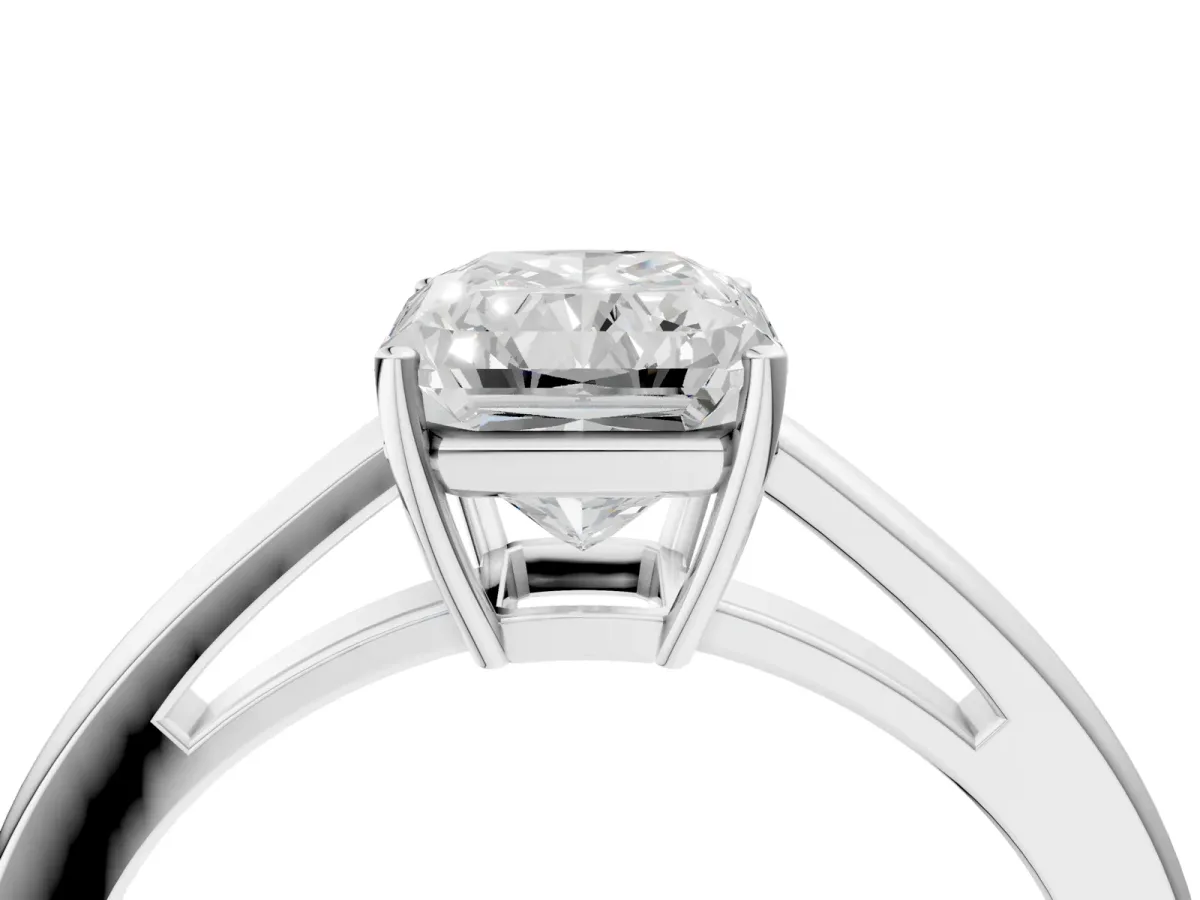 Radiant Cut Solitaire Diamond Ring with Split Shank and Four-Prong Setting Platinum