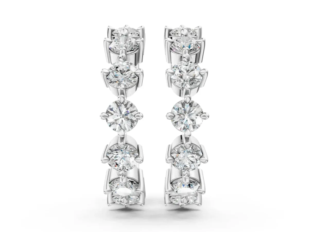 Round Diamond Starlight Ear Cuff White gold