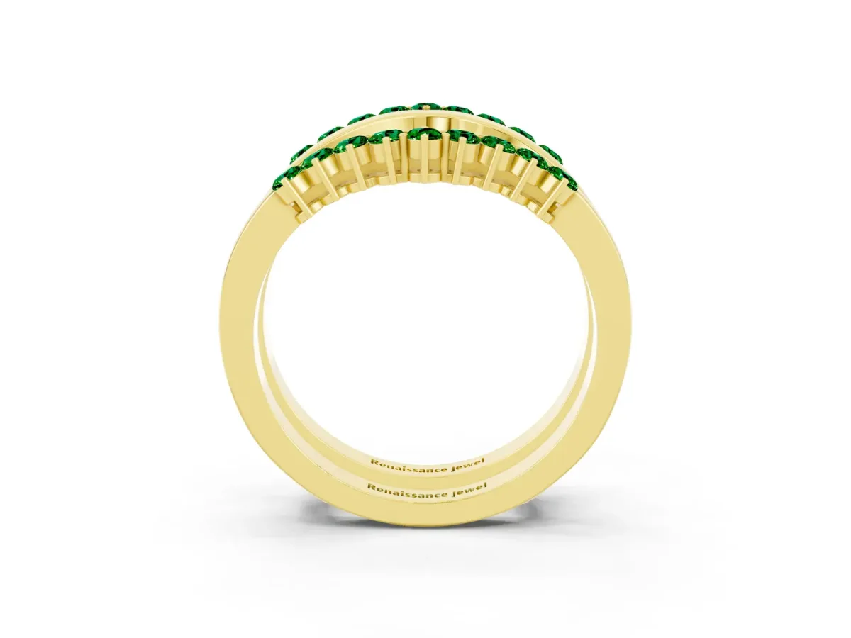 Round Emerald Chevron Contour Band with Prong Setting Yellow gold
