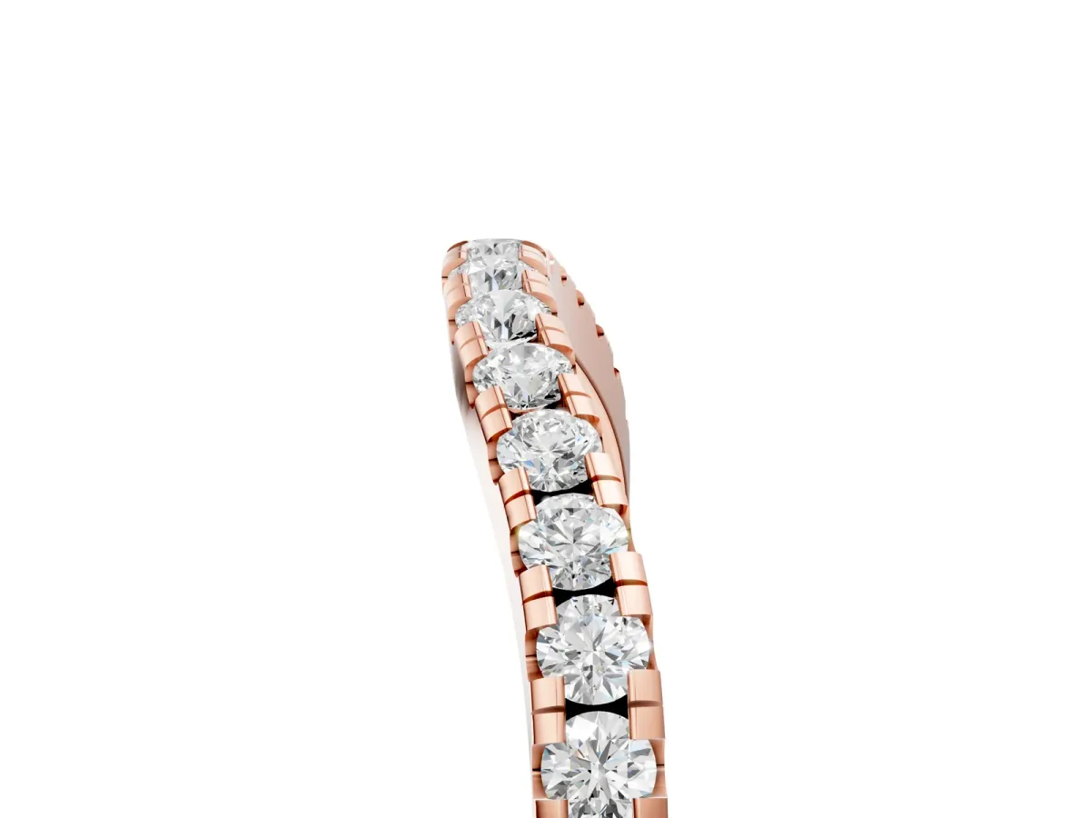 Round Diamond Pavé Half Eternity Band with Shared Prong Setting Rose gold