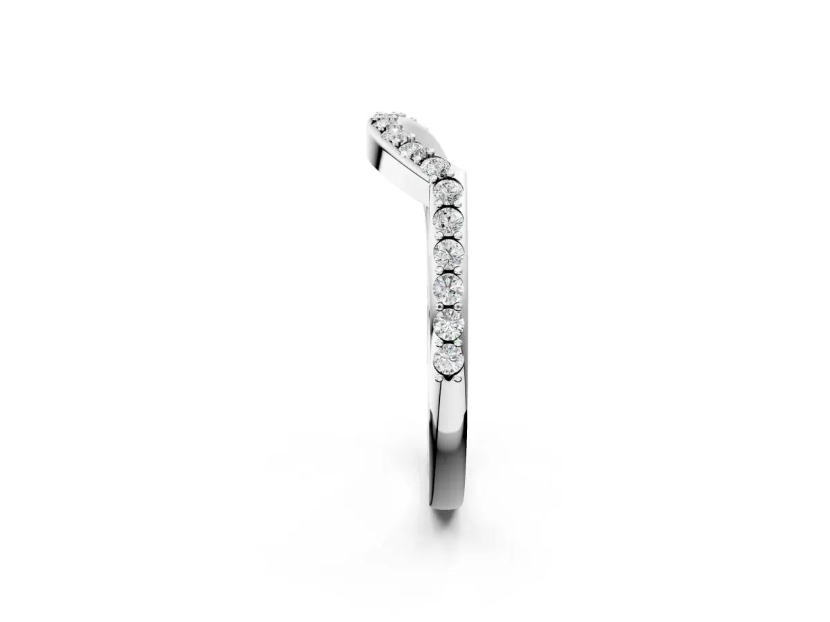 Round Diamond Pavé Twist Band with Shared Prong Setting Platinum