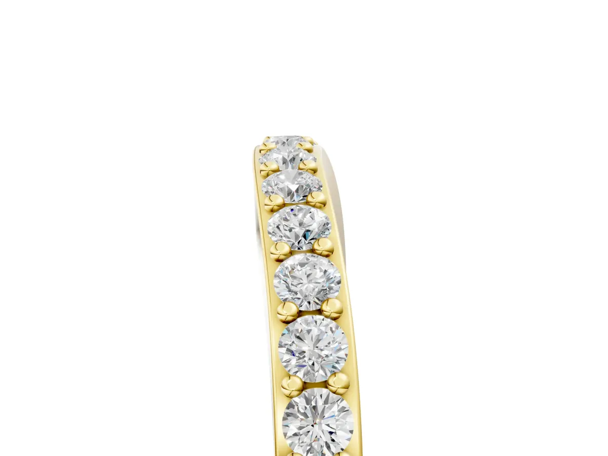 Round Diamond Pavé Set Curved Eternity Band Yellow gold