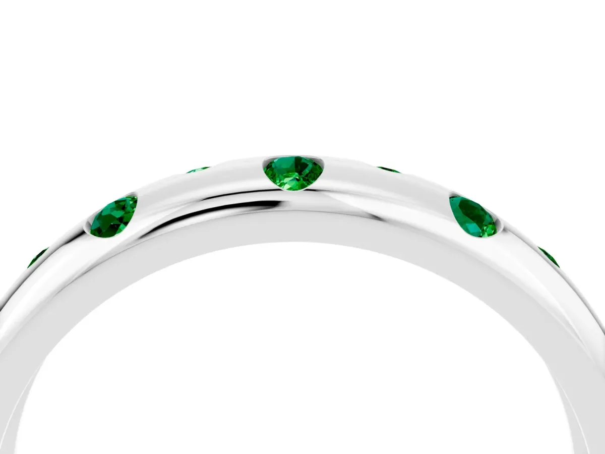 Round Emerald Flush-Set Comfort Fit Band Silver