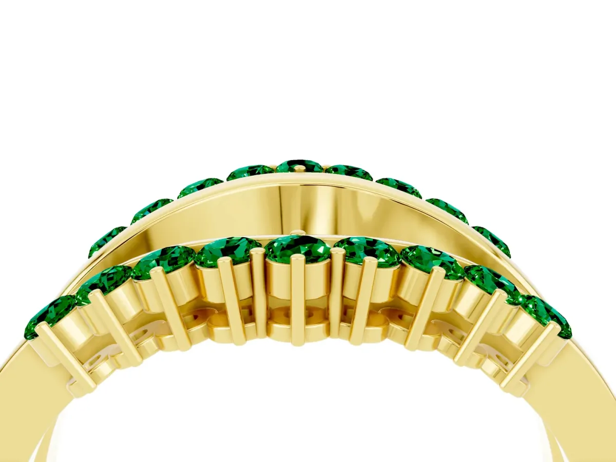 Round Emerald Chevron Contour Band with Prong Setting Yellow gold