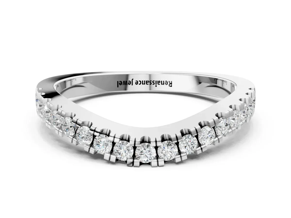 Round Diamond Pavé Curved Band with Shared Prong Setting Platinum