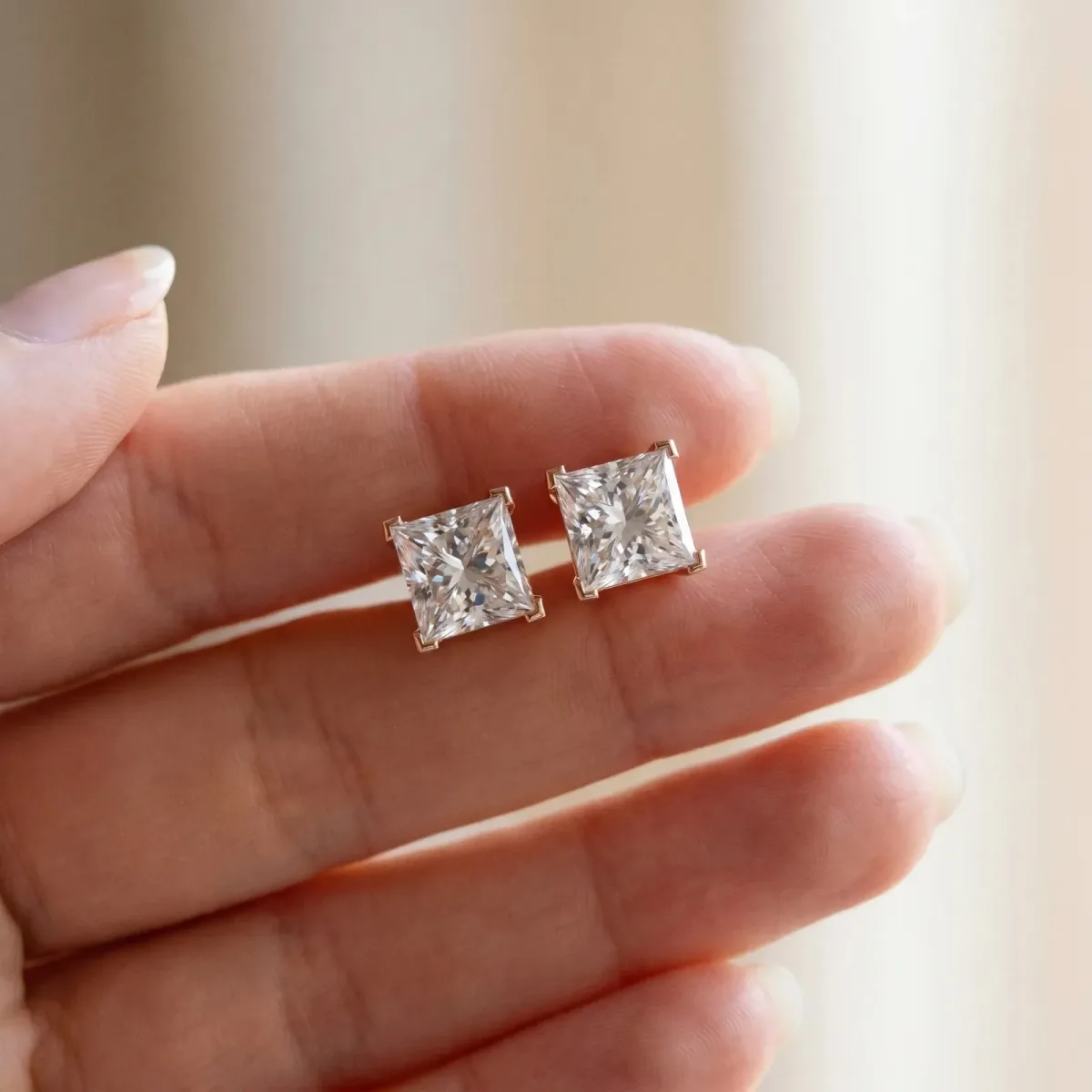 Princess Cut Diamond Stud Earrings Rose gold