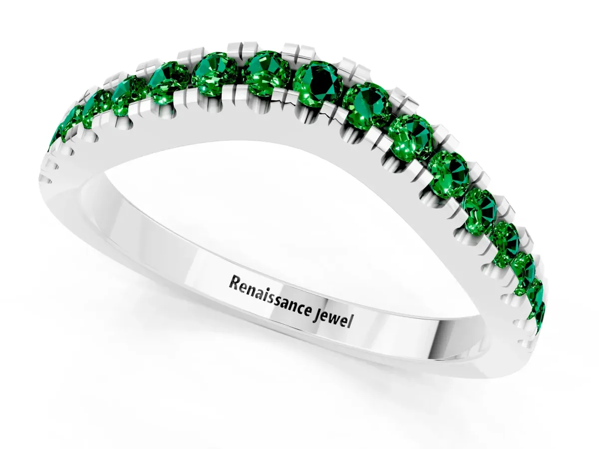 Round Emerald Pavé Curved Band with Shared Prong Setting White gold