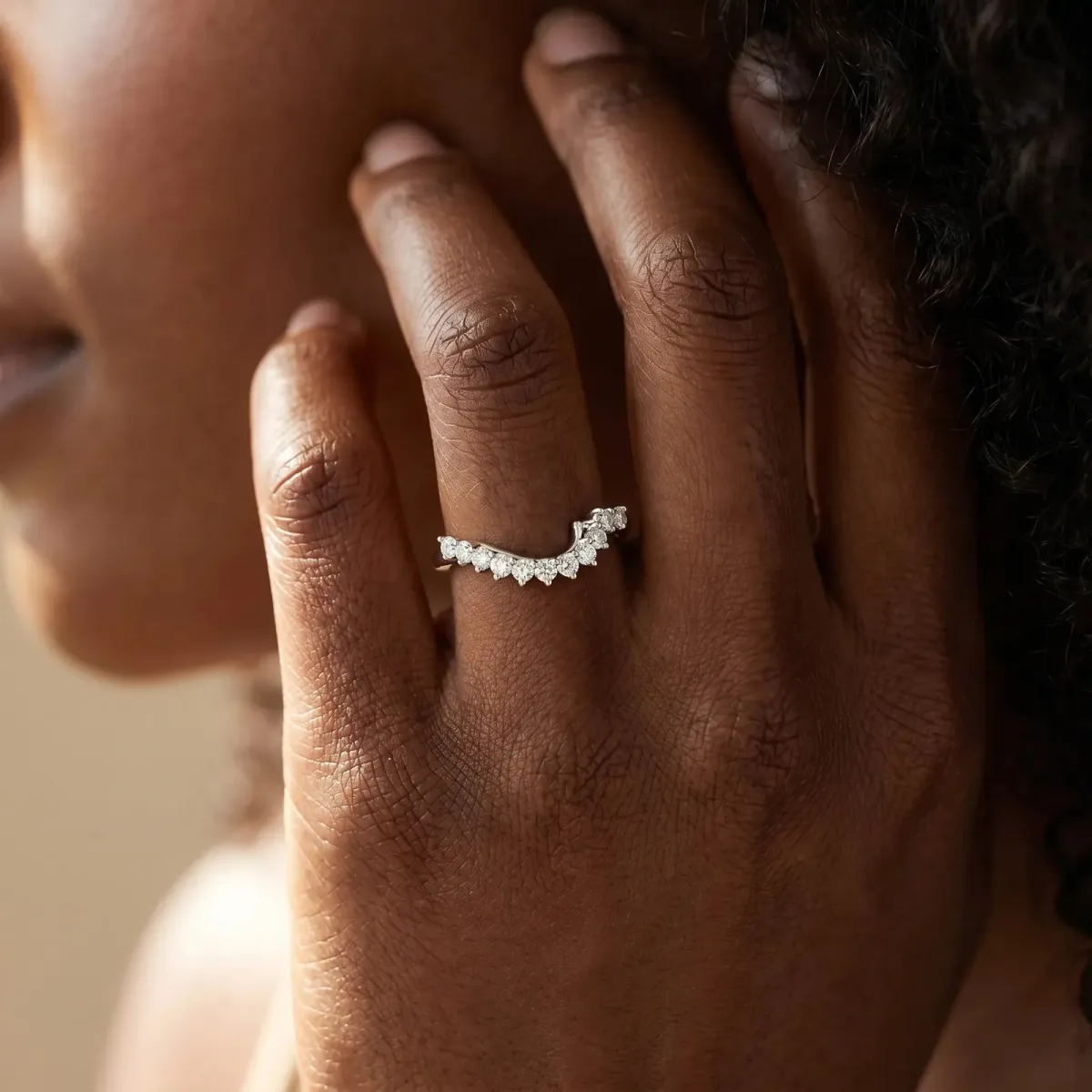 Round Diamond V-Shaped White Gold Band with Prong Setting Platinum