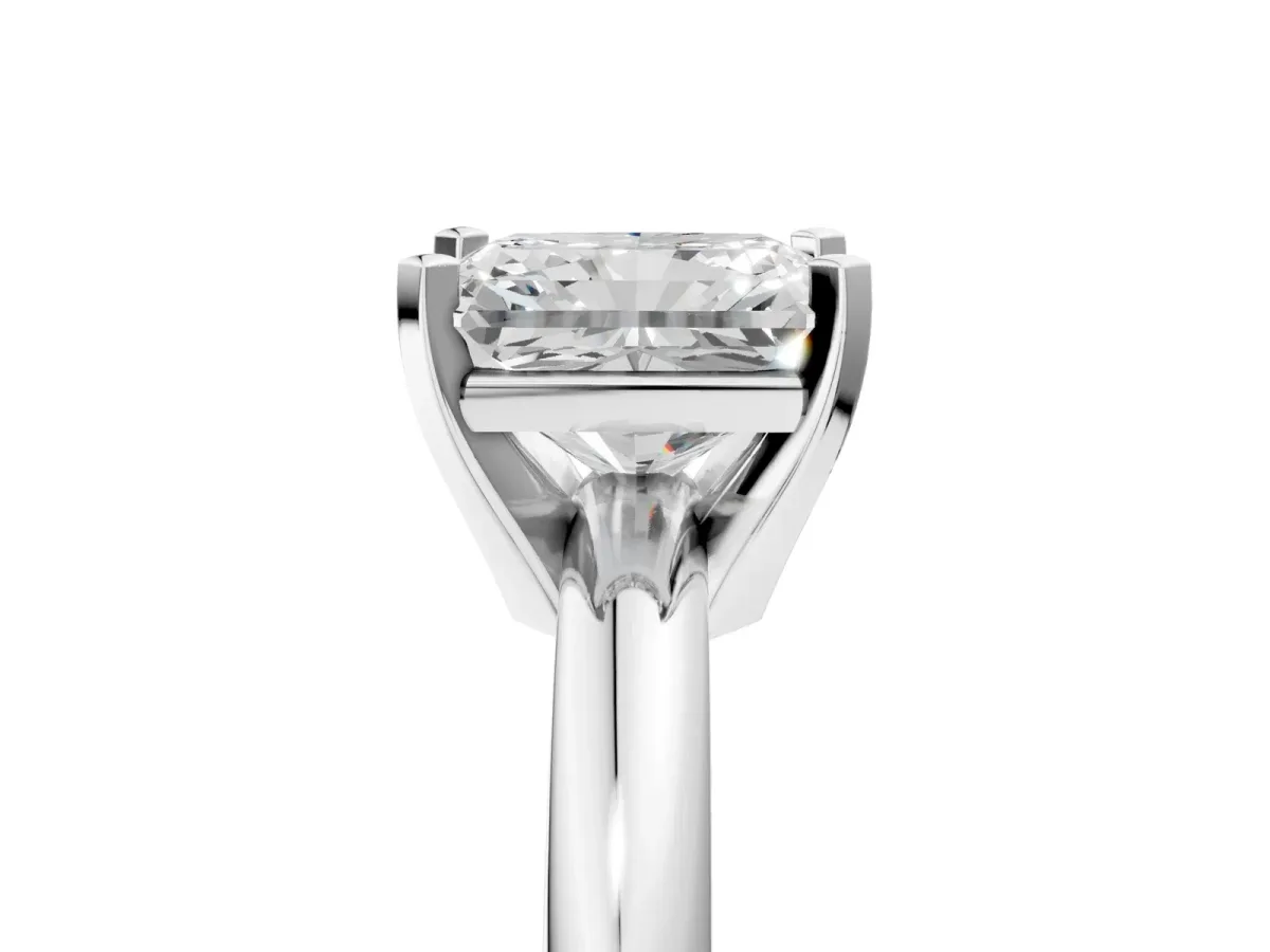 Pavé Round Moissanite Twist Band Platinum