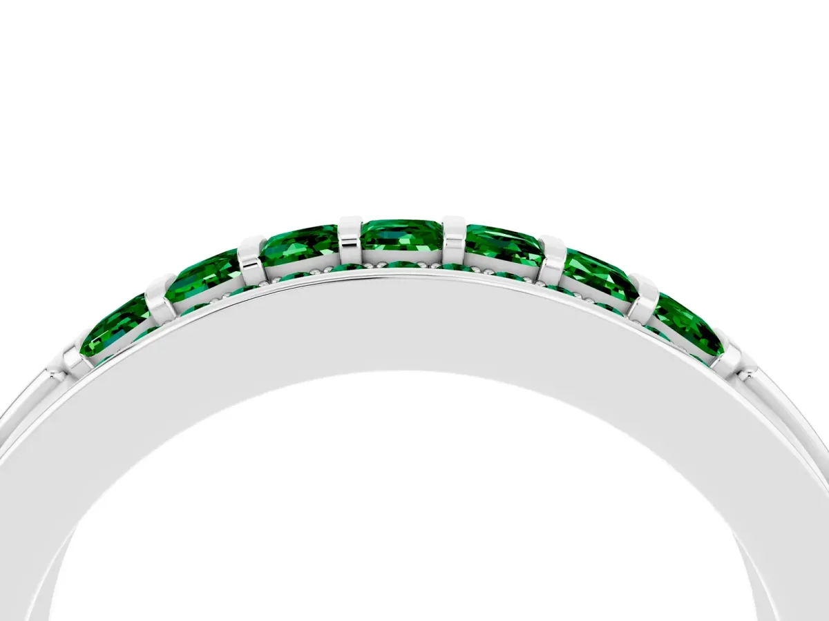 Bar-Set Princess Cut Emerald Pavé Band Silver