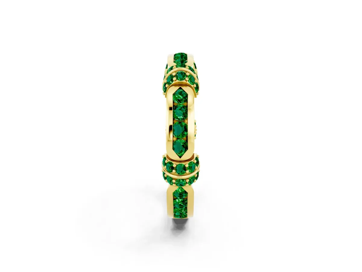 Pavé Round Emerald Link Band with Bezel Setting Yellow gold