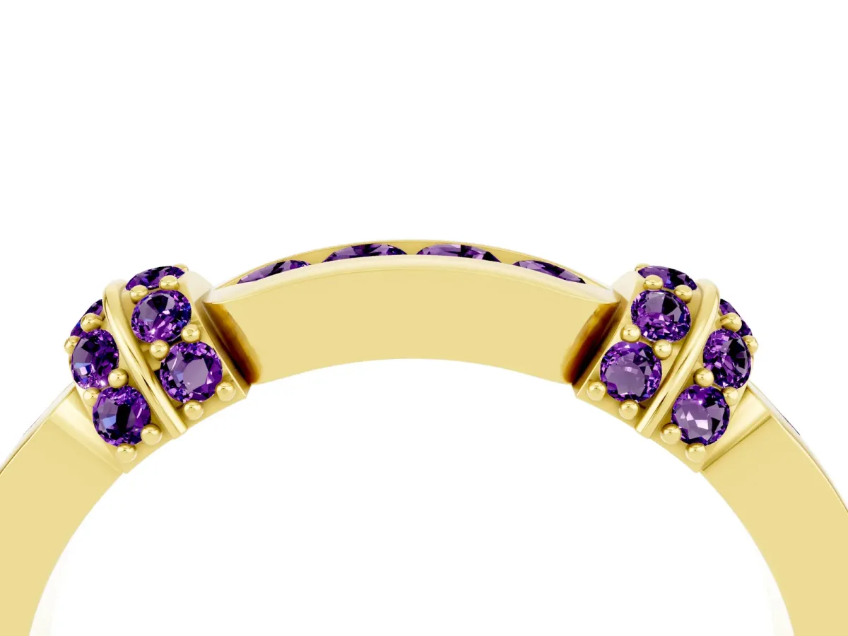 Pavé Round Amethyst Link Band with Bezel Setting Yellow gold