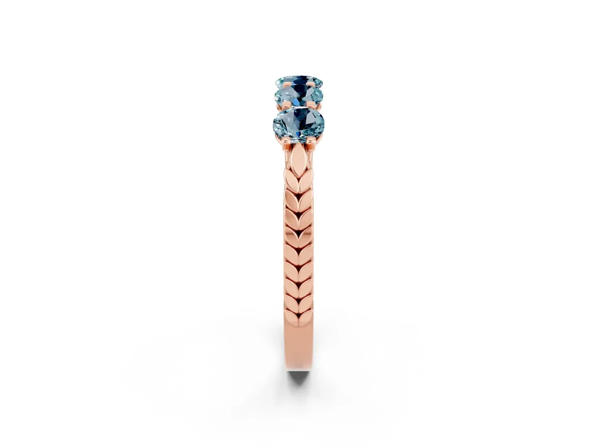 Five-Stone Round Aquamarine Prong-Set Band Rose gold