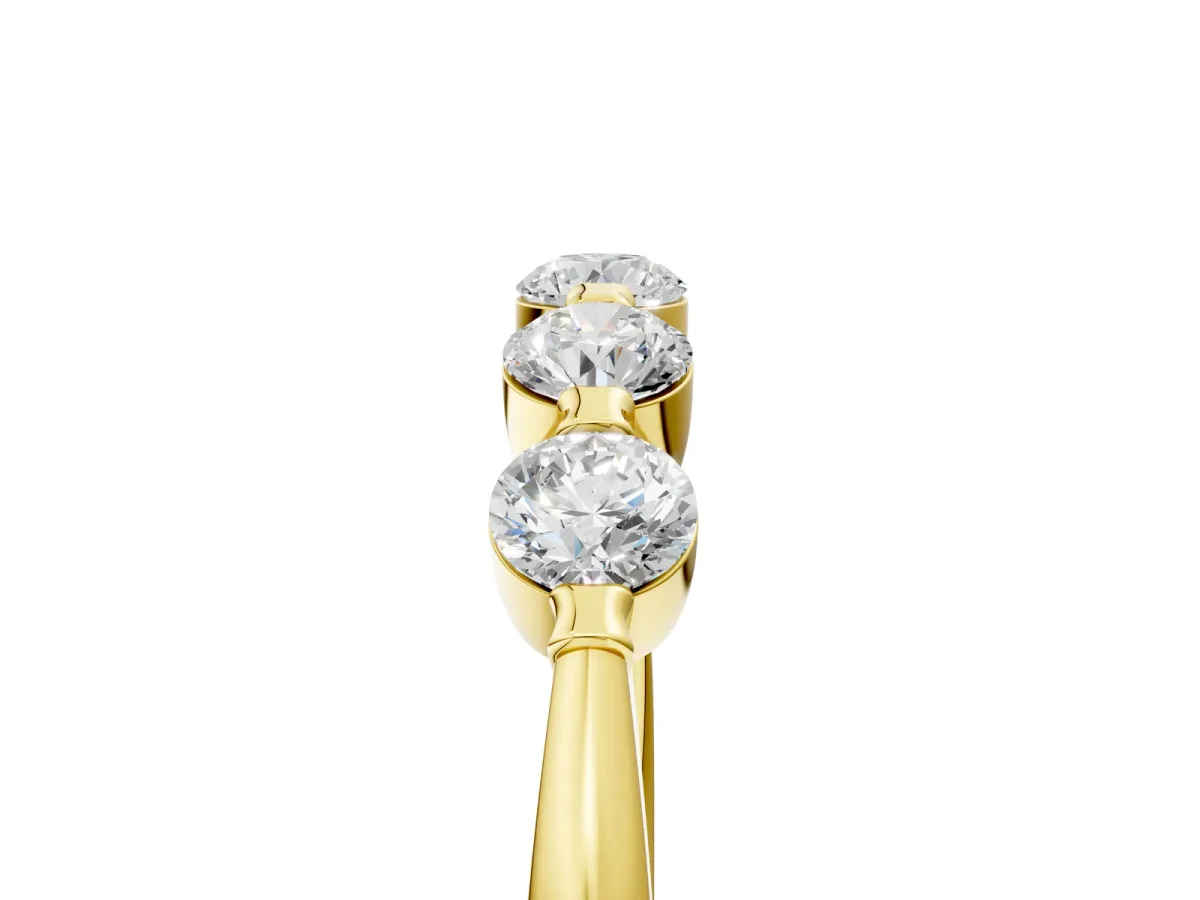 Five-Stone Round Cut Diamond Prong-Set Half Eternity Band Yellow gold