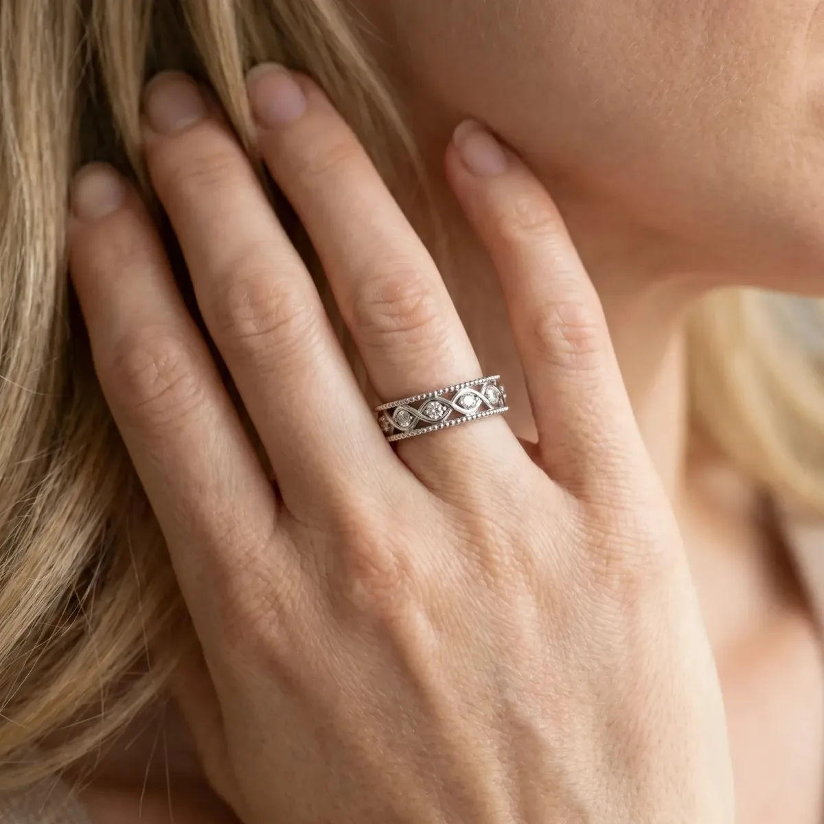 Round Diamond Twist Milgrain Band with Bezel Setting Silver