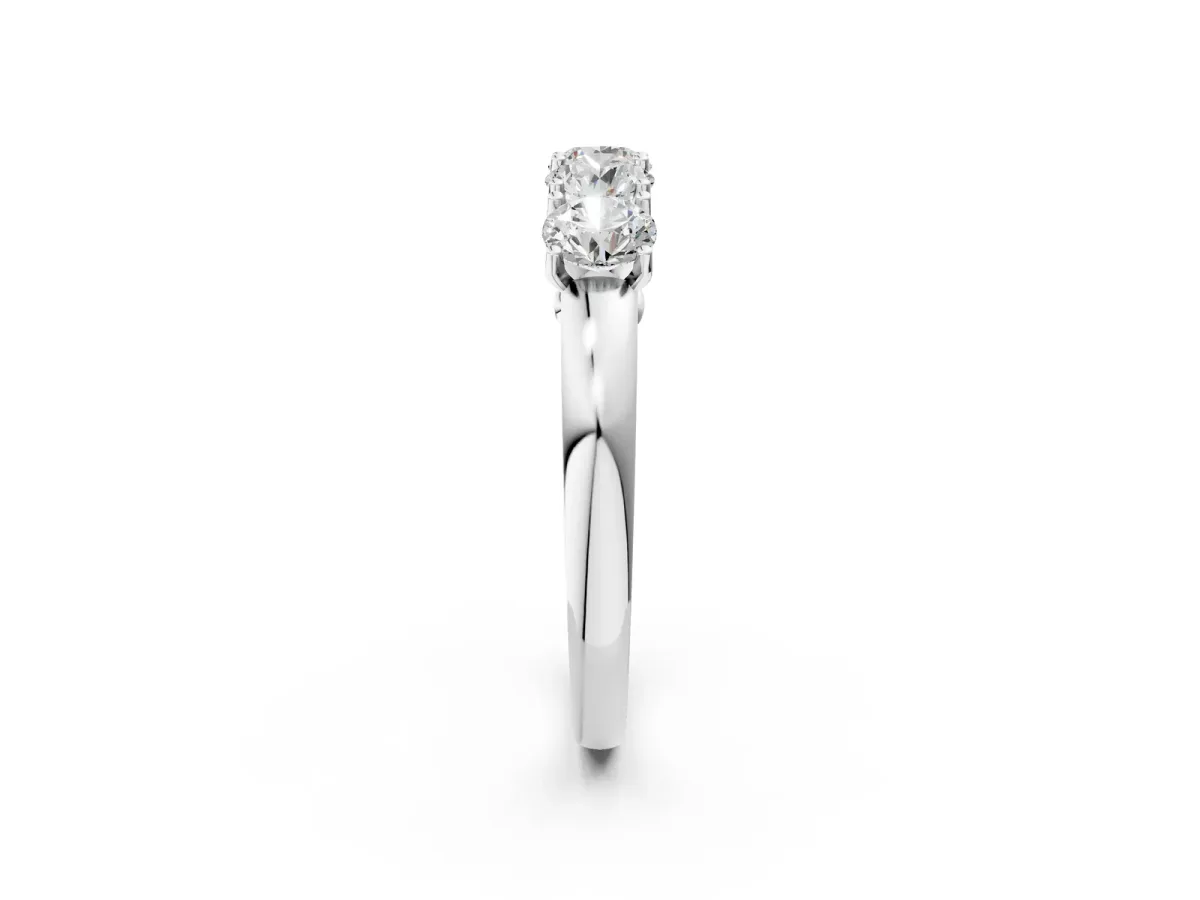 Four-Stone Round Cut Diamond Prong-Set White Gold Band Platinum