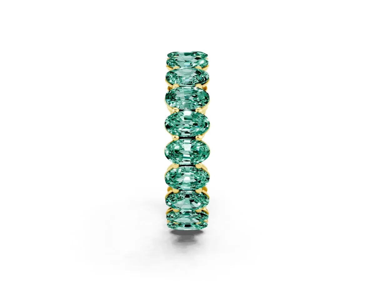 Oval Cut Green Sapphire Eternity Band with Shared Prong Setting Yellow gold