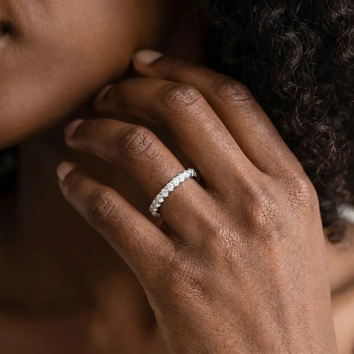 Round Diamond Pavé Curved Wedding Band Silver