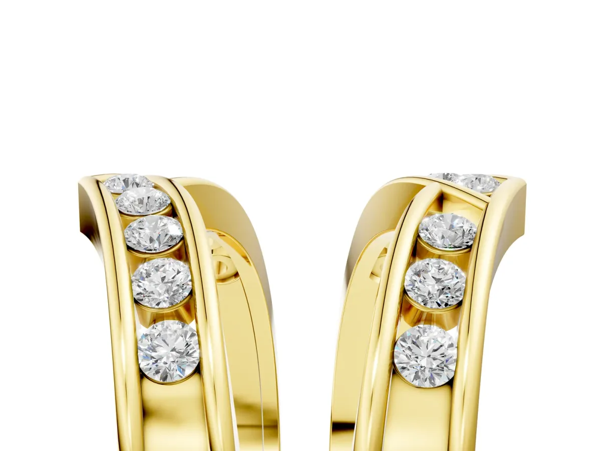 Round Diamond Channel-Set Chevron Band Yellow gold