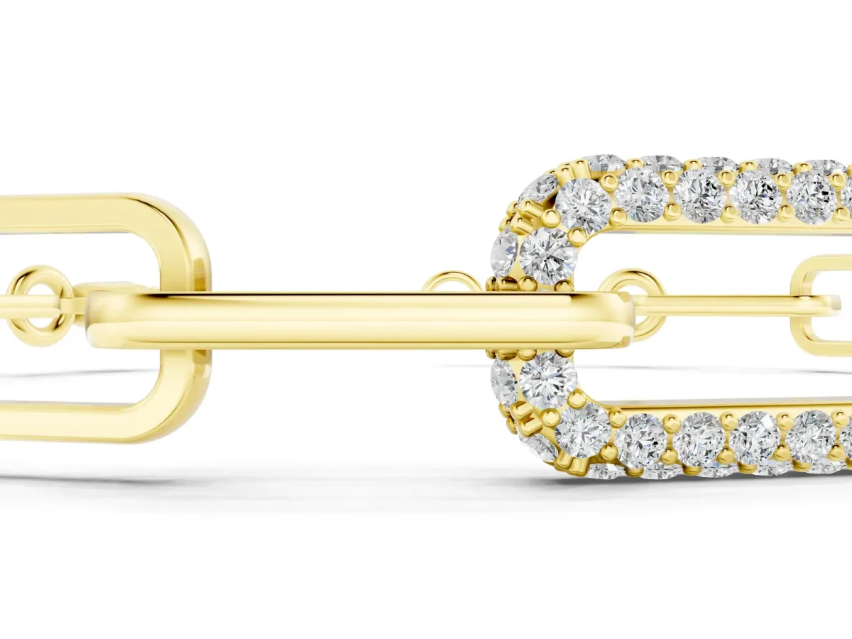 Pavé Round Diamond Link Bracelet with Four-Prong Setting Yellow gold