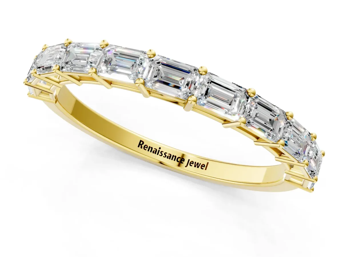 Emerald Cut Diamond Single Row Wedding Band Yellow gold