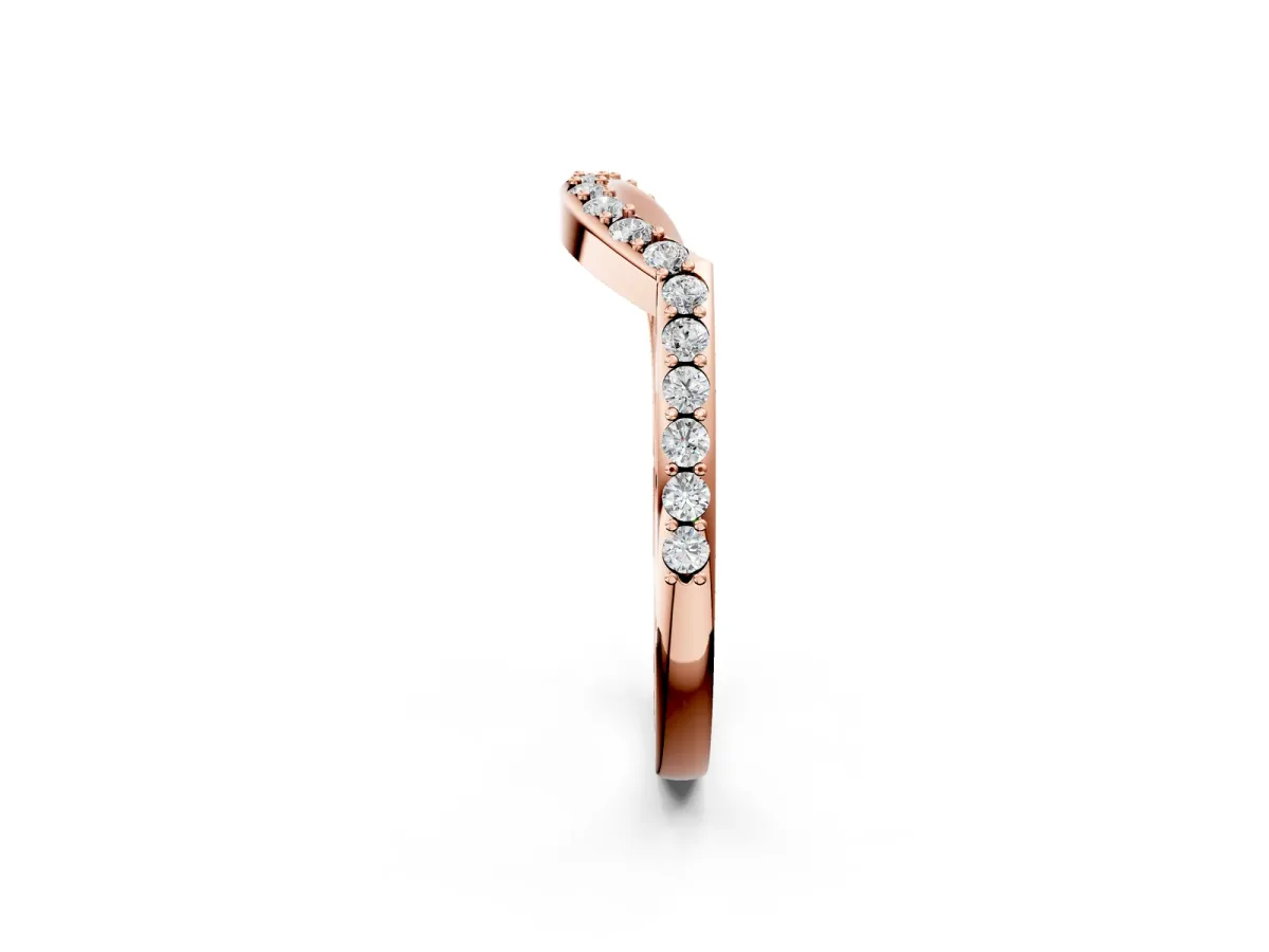 Round Diamond Pavé Twist Band with Shared Prong Setting Rose gold