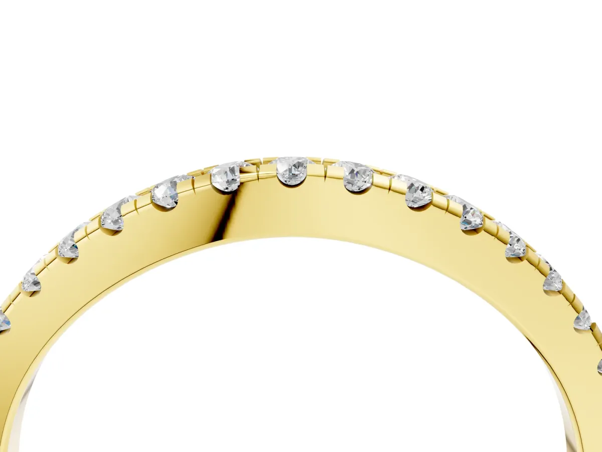 Round Diamond Pavé Half Eternity Band with Shared Prong Setting Yellow gold