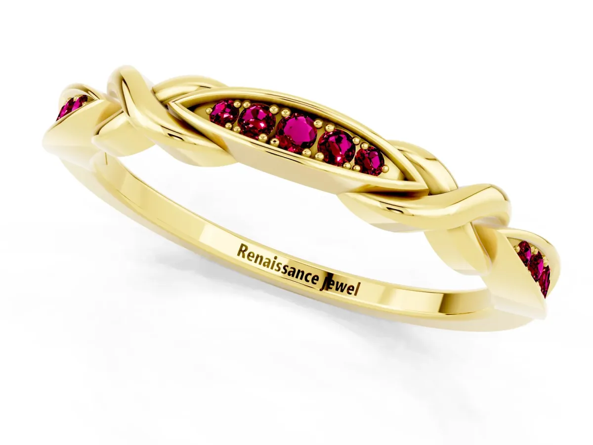 Twisted Marquise Garnet Pavé Band with Shared Prong Setting Yellow gold