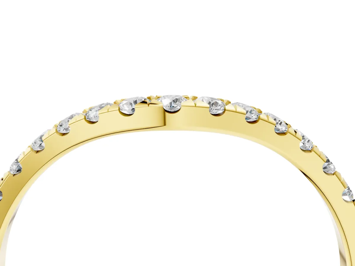 Curved Pavé Round Diamond Wedding Band with Shared Prong Setting Yellow gold