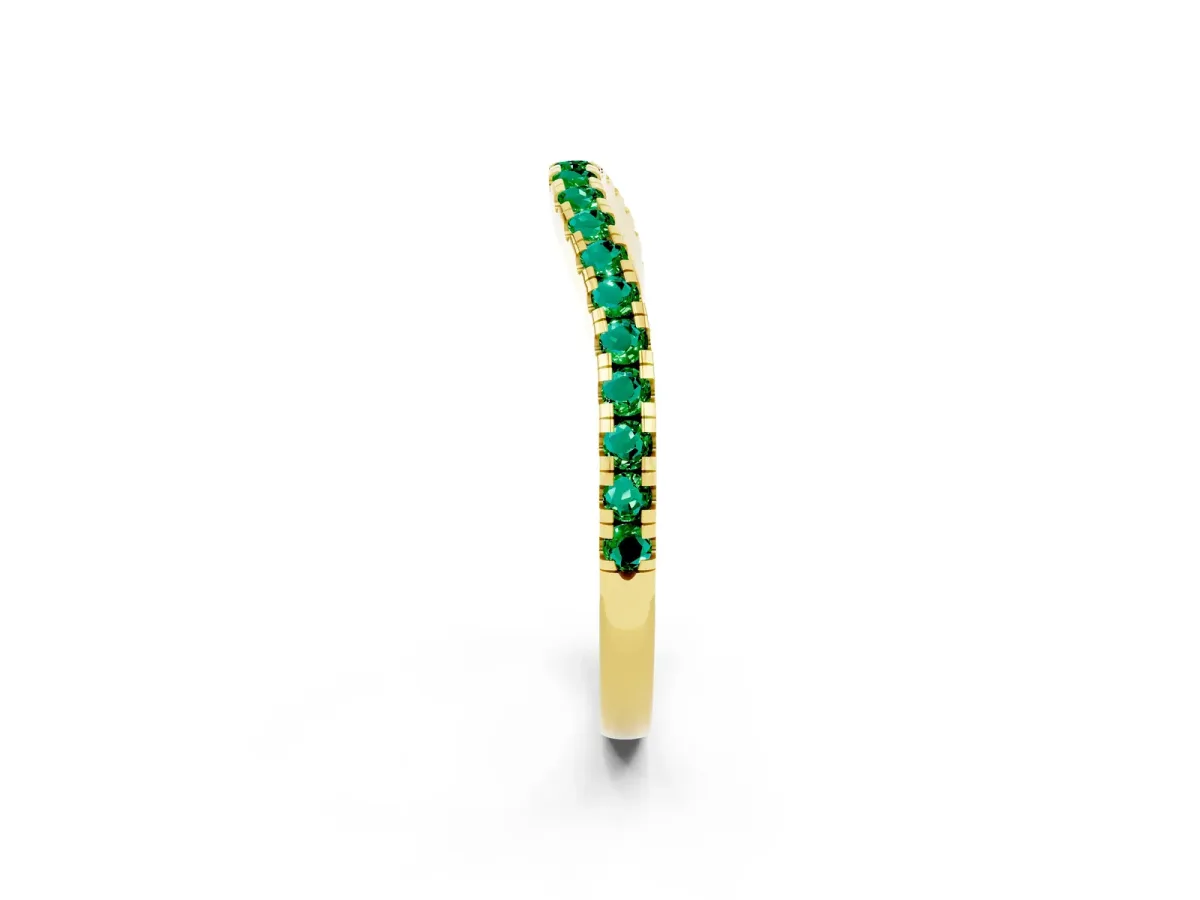 Round Emerald Pavé Half Eternity Band with Shared Prong Setting Yellow gold