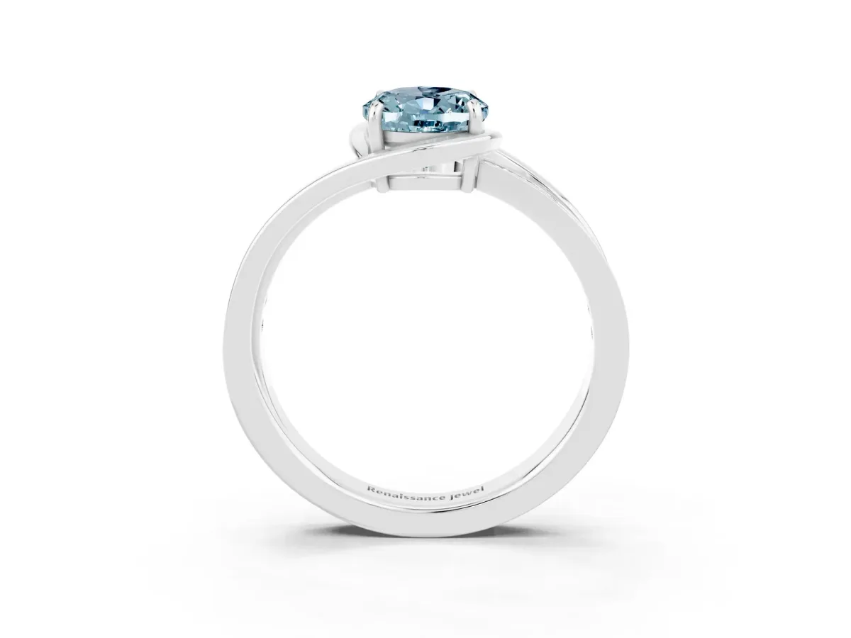Oval Cut Aquamarine Solitaire Ring with Split Shank and Prong Setting White gold
