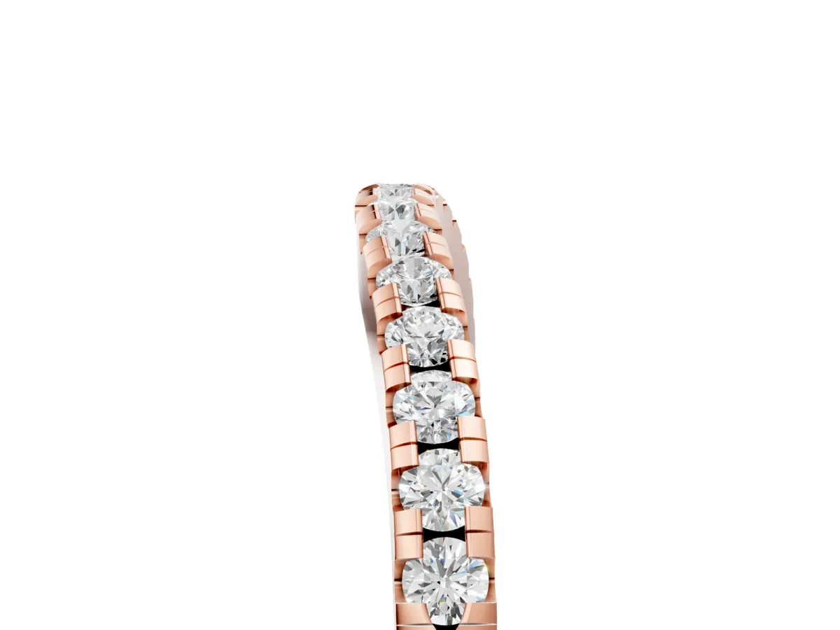 Pavé Round Diamond Curved Band with Shared Prong Setting Rose gold